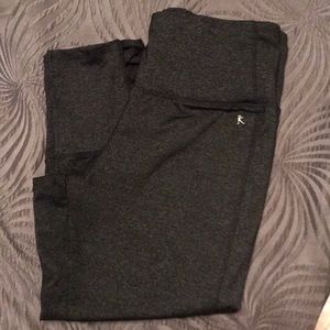 Danskin Capri Yoga pants